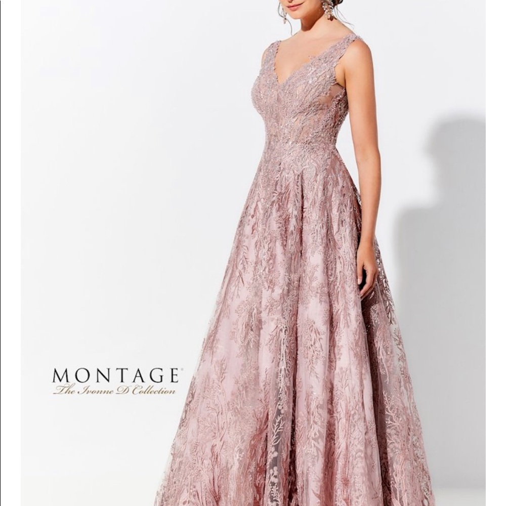 Ivonne D lace ball gown - Picture 3 of 7